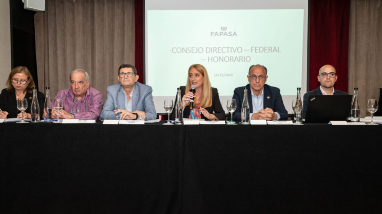 Desde sus orígenes, la federación ha sido protagonista clave en la profesionalización del sector y en la construcción de una cultura aseguradora más inclusiva en todo el país.