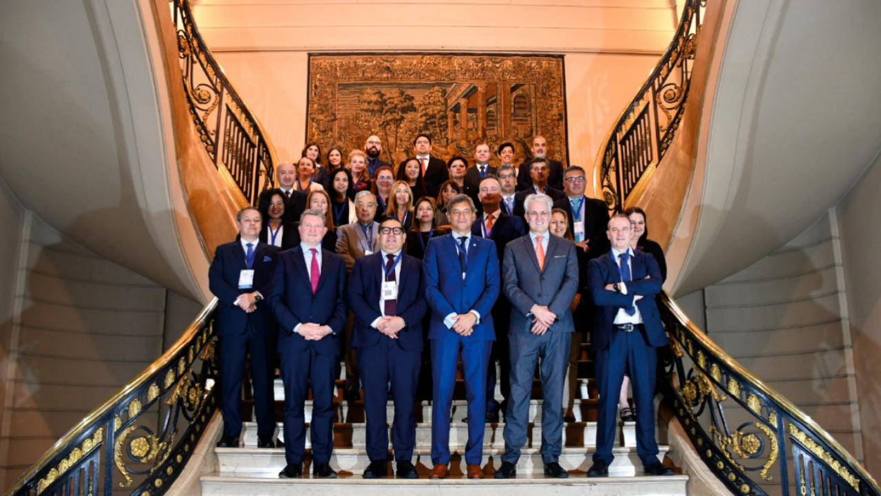 Líderes del sector asegurador se reunieron en Buenos Aires para debatir sobre regulación y supervisión en la región.