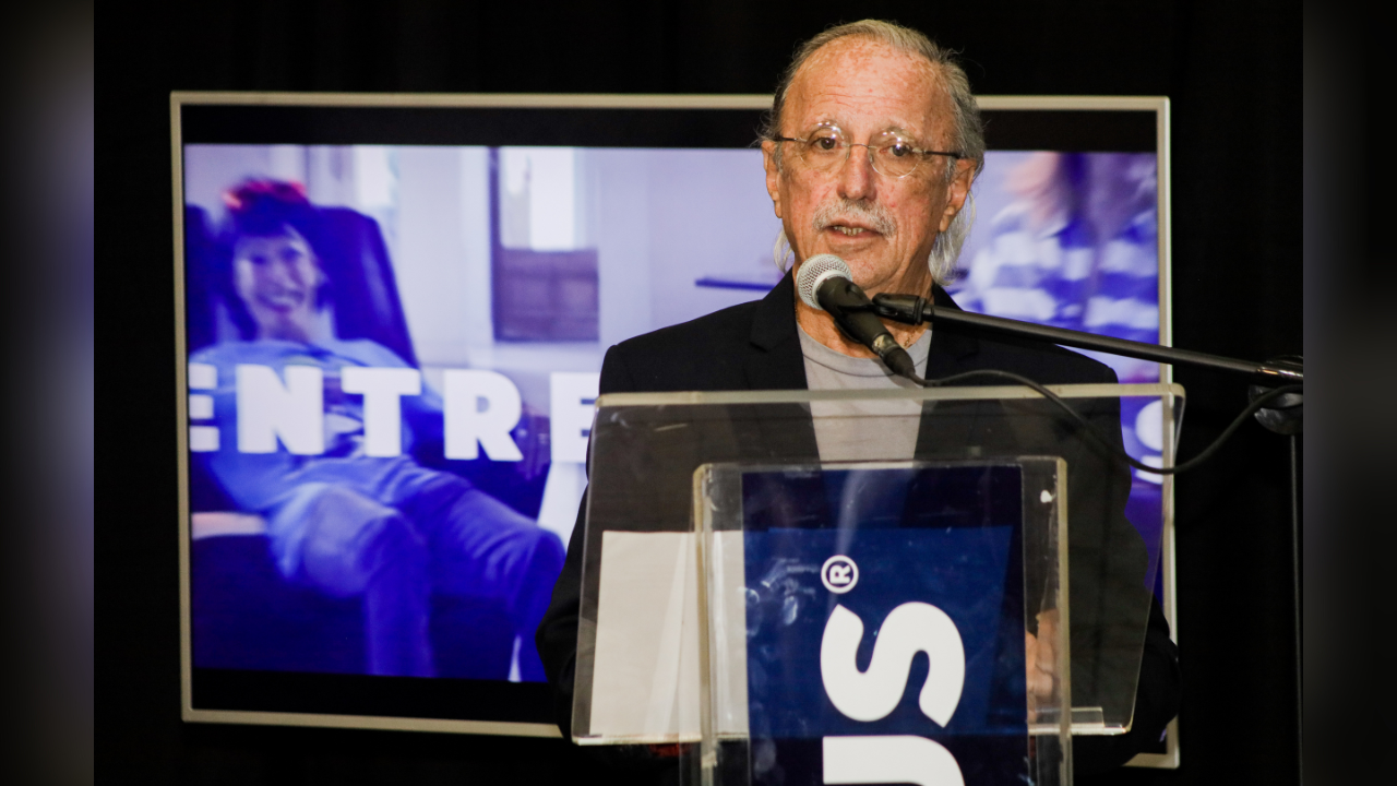 Su mensaje es claro: “La innovación, la tecnología y la experiencia del usuario son los pilares que van a definir el seguro del futuro”.