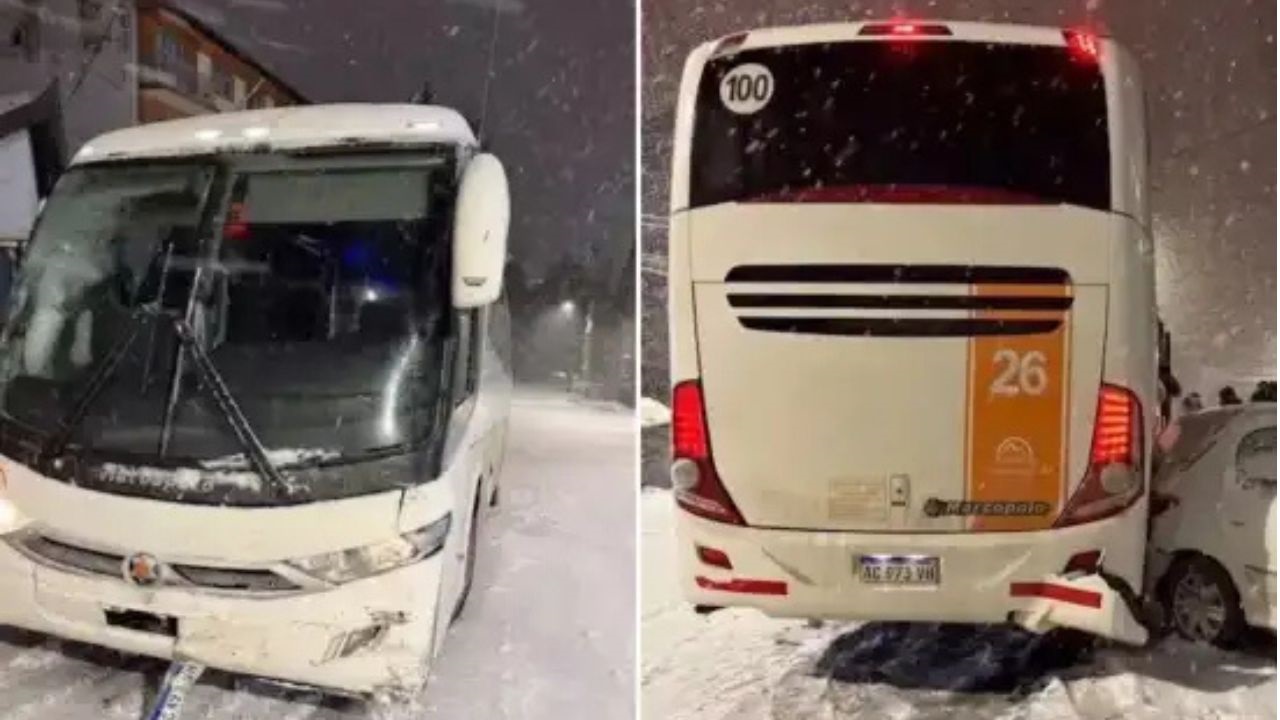 El vehículo perdió el control en una pendiente céntrica debido al temporal de nieve, provocando daños materiales y un corte de luz en la zona.