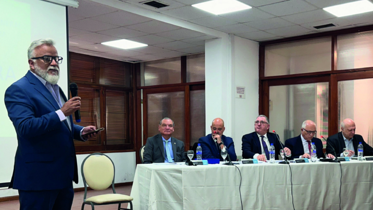 El tradicional encuentro se realizó en la ciudad de Rosario, Santa Fe. En representación de la SSN estuvieron presentes José Urdiroz, junto con Fernando Messina.