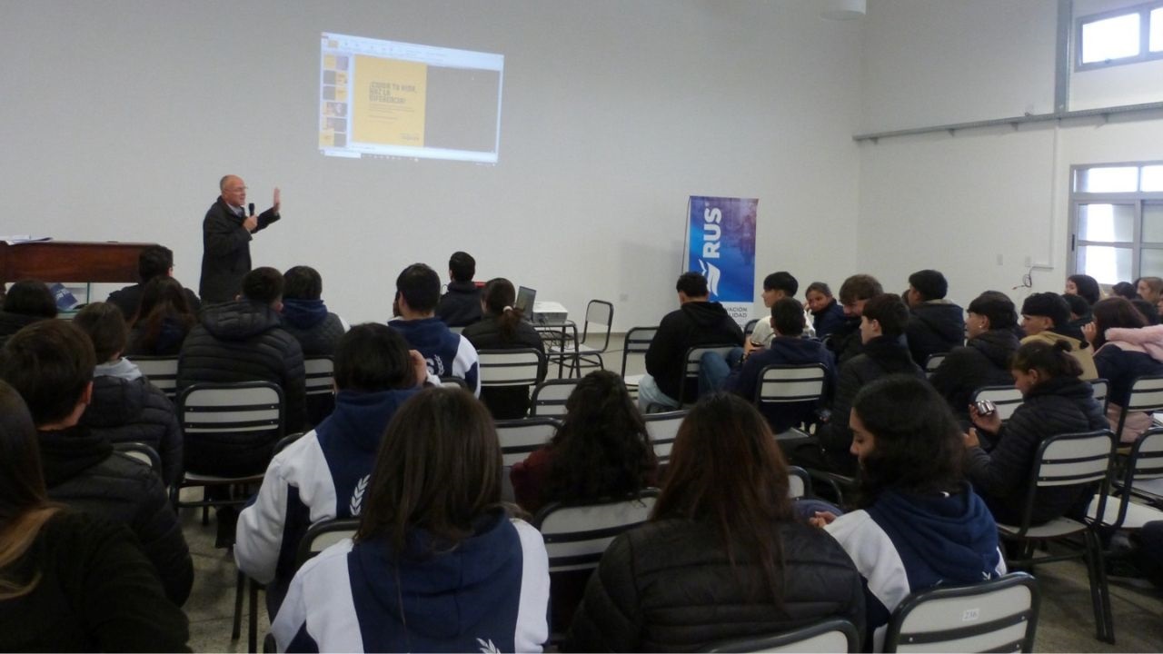 El pasado martes 26 de mayo comenzaron los talleres de seguridad vial organizados de manera conjunta por la Municipalidad de Concepción del Uruguay.