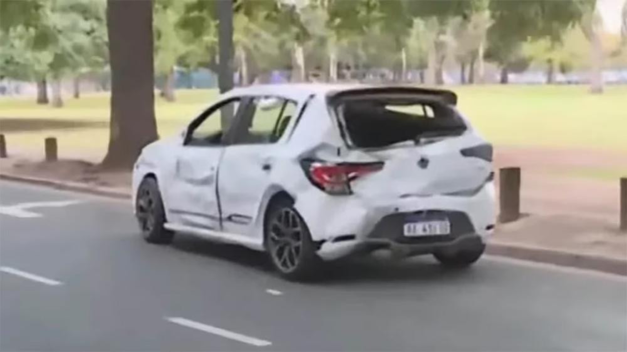 El conductor quedó detenido por “homicidio culposo”. La víctima estaba caminando por Figueroa Alcorta cuando fue embestida.