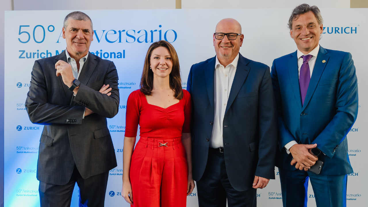 La compañía aseguradora celebra 50 años de su programa que ofrece seguros corporativos para potenciar la resiliencia de empresas multinacionales.