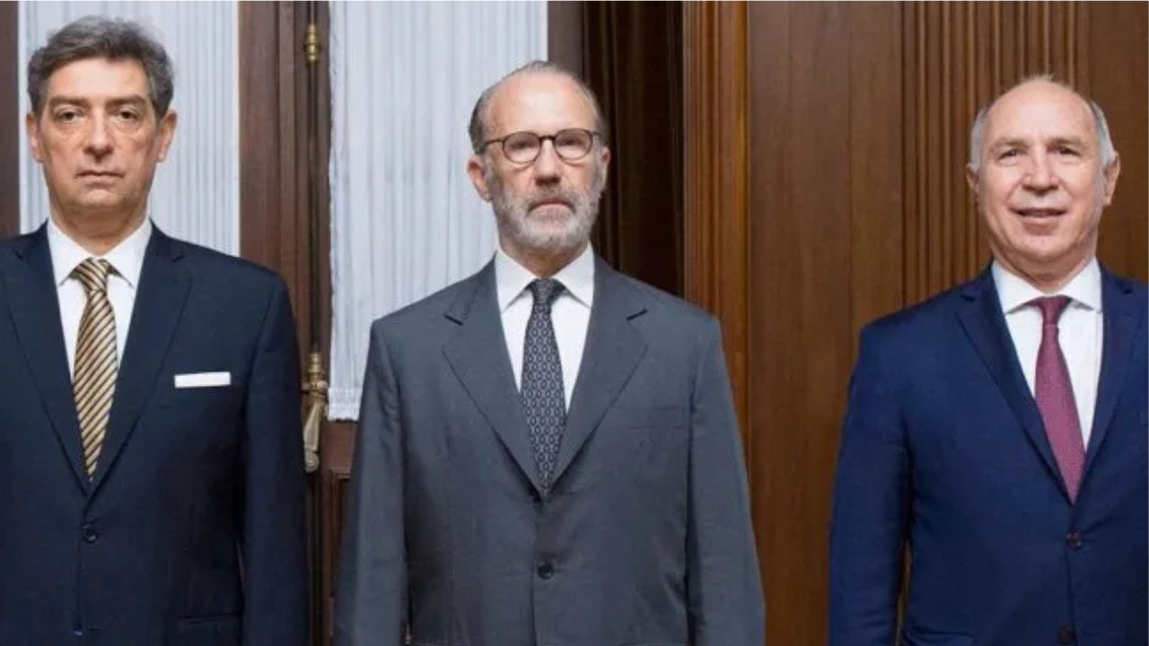 El máximo tribunal sostuvo que la indemnización reclamada por un trabajador ante la insolvencia de una aseguradora debe recibir la protección prevista para este tipo de acreencias.