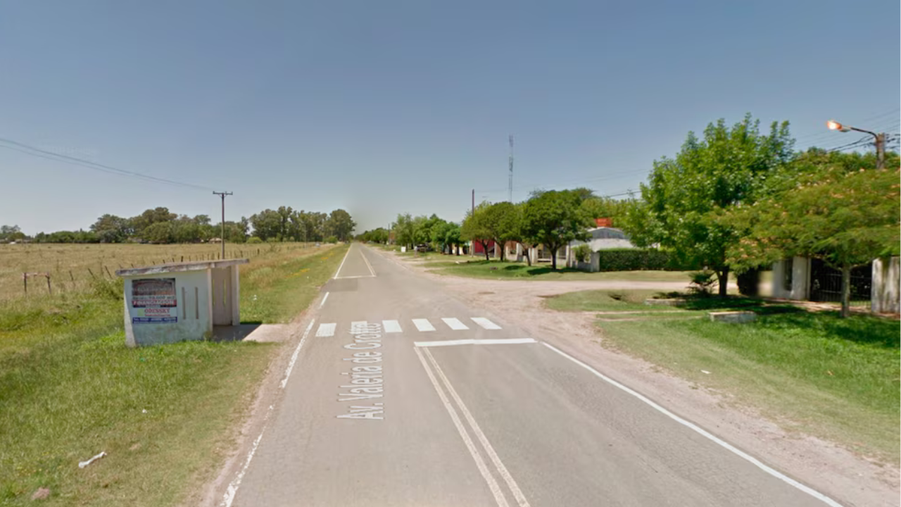 El adolescente de 17 años, imputado por homicidio con dolo eventual, huyó del lugar del hecho, pero luego se entregó. La víctima, de 35 años, fue identificada como Natalia Córdoba.