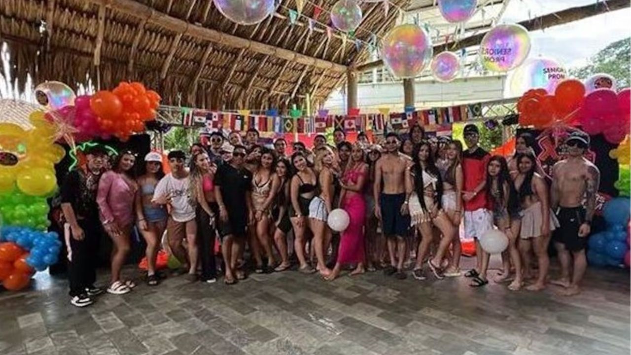 Los chicos celebraban el fin de su etapa del colegio cuando ocurrió el trágico accidente. Entre las víctimas se encuentra el conductor del colectivo.