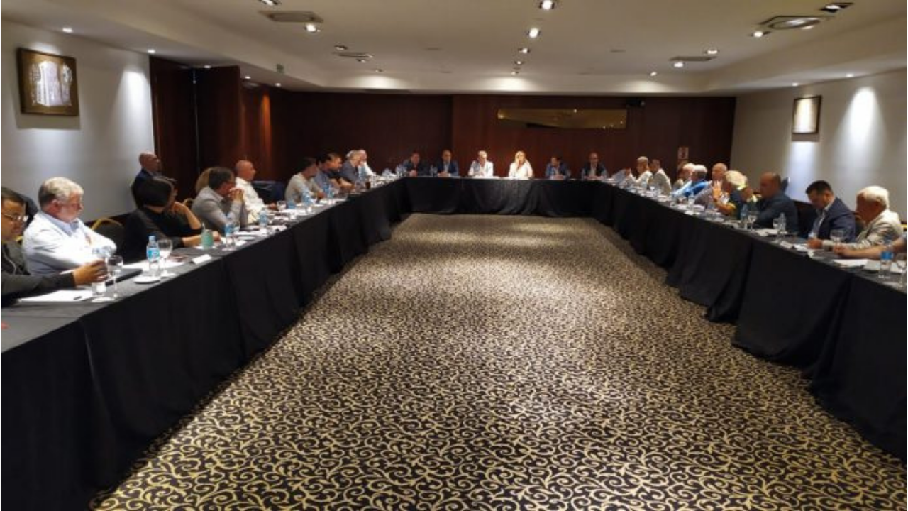 El pasado jueves 21 de abril se llevó a cabo la reunión del Consejo Federal de FAPASA, en la ciudad de Rosario...