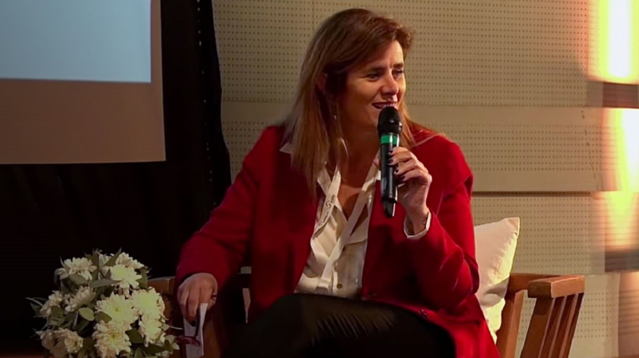 En el evento llevado a cabo en Buenos Aires el 15 de junio, María Inés Guzzi presidenta de AVIRA, integró el panel sobre Seguros Inclusivos, en el que explicó que el desarrollo de los mismos es uno de los principales objetivos de la Asociación.