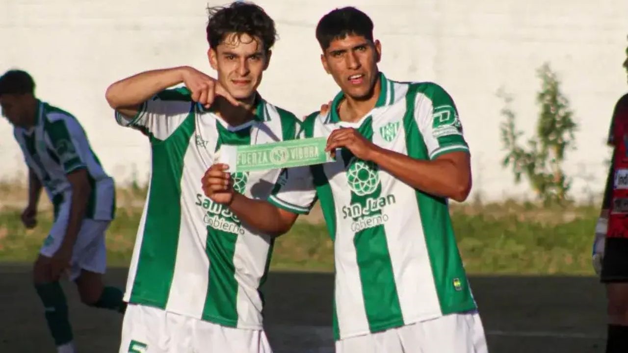 El presidente de la Liga, Juan Valiente, reclamó pólizas obligatorias después de que un jugador de Villa Obrera terminara operado por una perforación intestinal.