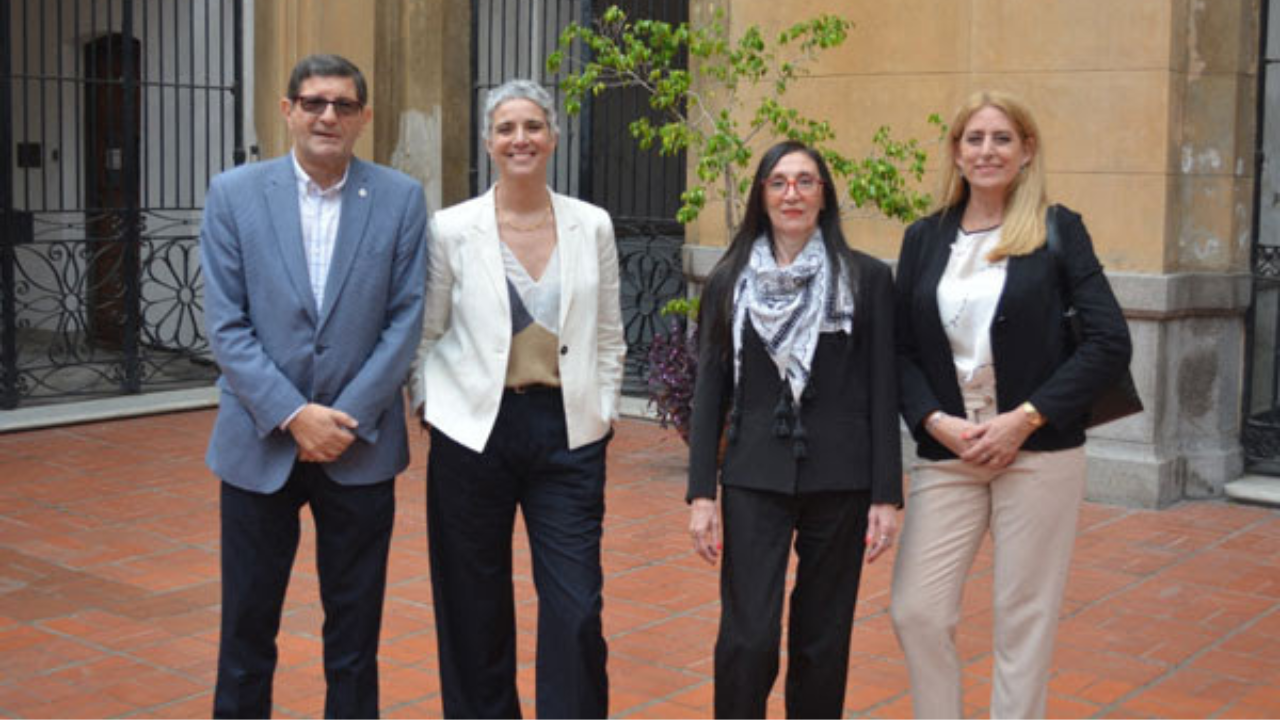 Representando a FAPASA, participaron Agustina Decarre (Presidente) y Jorge L. Zottos (Secretario) y Presidente del Ente Cooperador Ley 22.400.