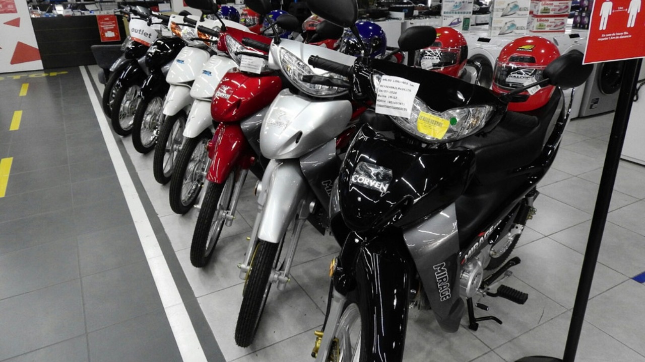 Durante el mes de noviembre se patentaron 49.223 motovehículos, 1,9% menos que en noviembre y 49,2% más que en diciembre 2023. En el acumulado del año se patentaron 485.221 unidades, 3,1% más que en 2023.