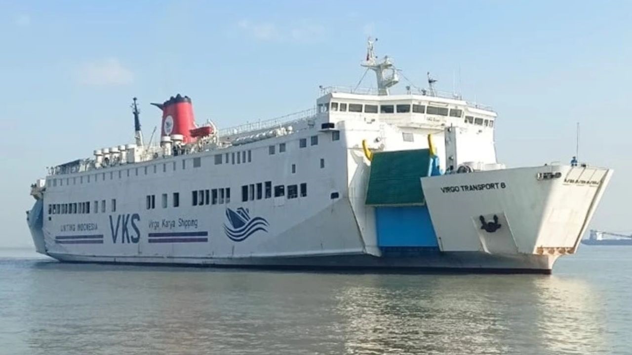 El ministro de Transporte de Indonesia, Dudy Purwagandhi, ratificó que las causas del siniestro se encuentran bajo investigación oficial, y que actualmente se prioriza el despliegue de las labores de salvamento en todo el perímetro marítimo.