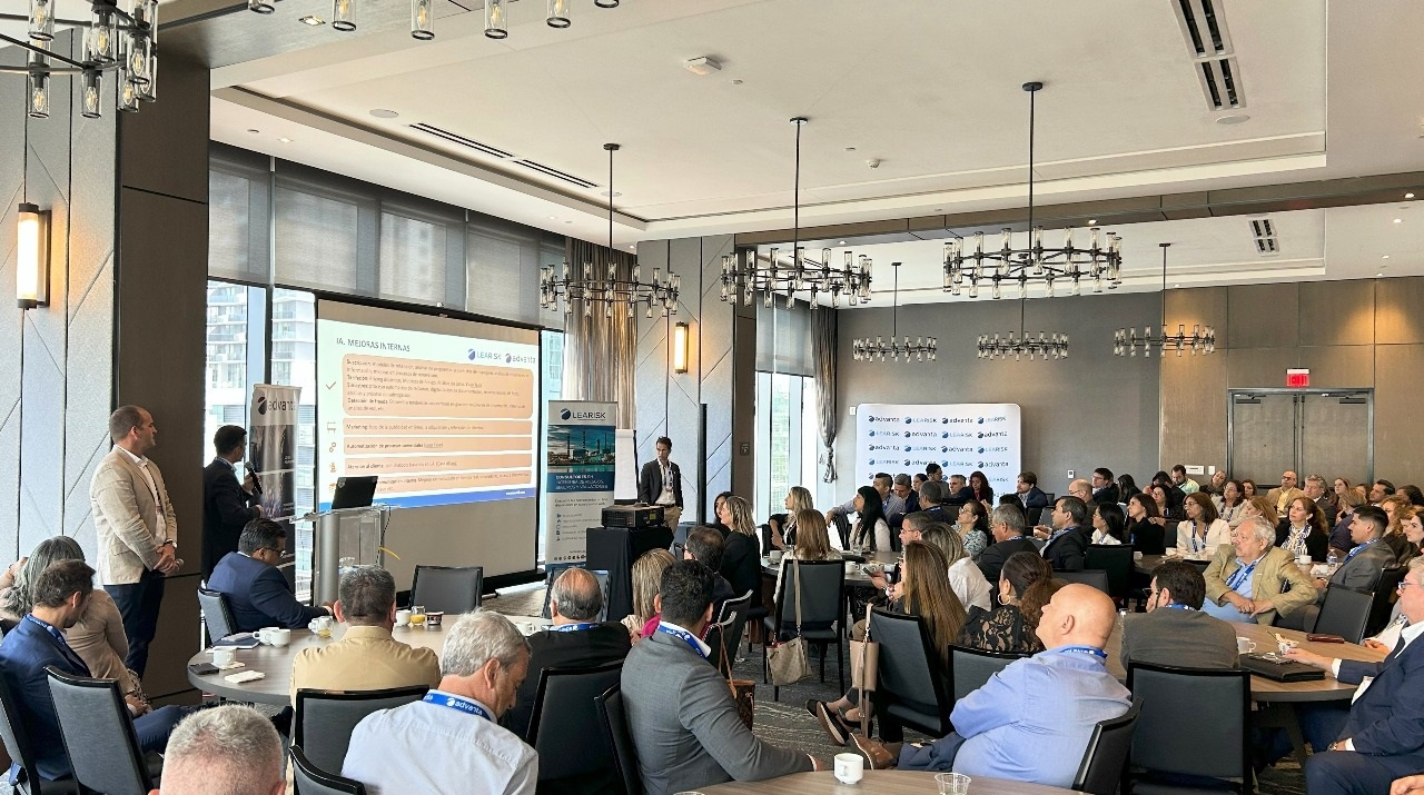 Durante la Semana de Reaseguro en Miami, LEARISK y Advanta organizaron un exclusivo desayuno de trabajo que reunió a especialistas del sector asegurador.