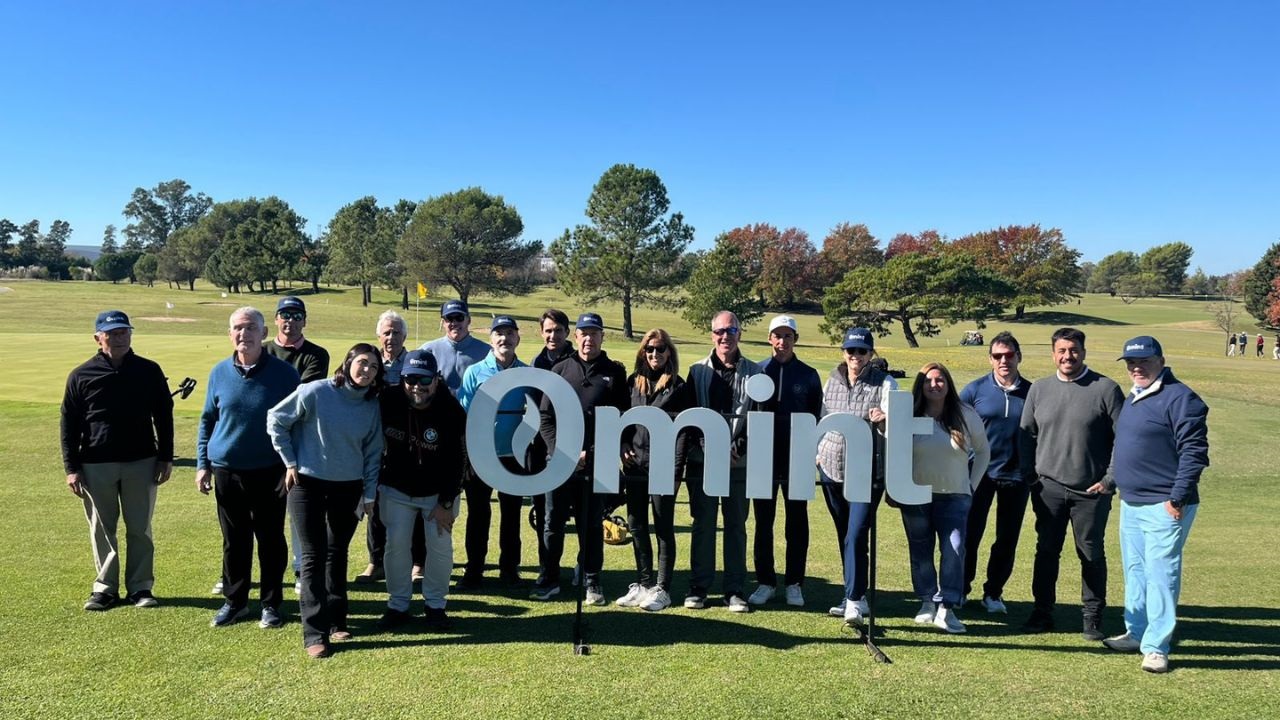 Con el objetivo de seguir fortaleciendo el vínculo con su red de PAS, esta semana se llevó adelante una clínica de golf en el Centro de Alto Rendimiento de la Asociación Argentina de Golf.