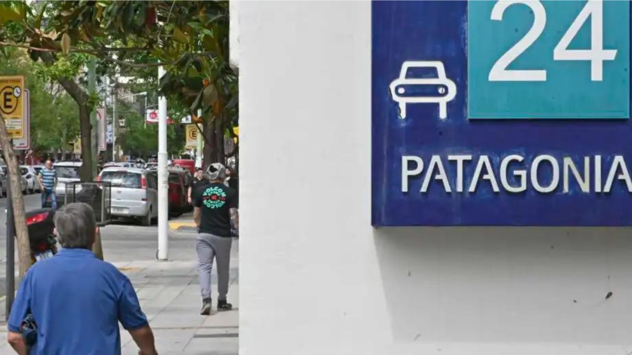 La clienta detectó los cobros indebidos a mediados de 2019. Una jueza civil condenó a la entidad a abonar la suma de 150 mil pesos por daño moral y 400 mil en concepto de daño punitivo. Leé los fundamentos de la sentencia.