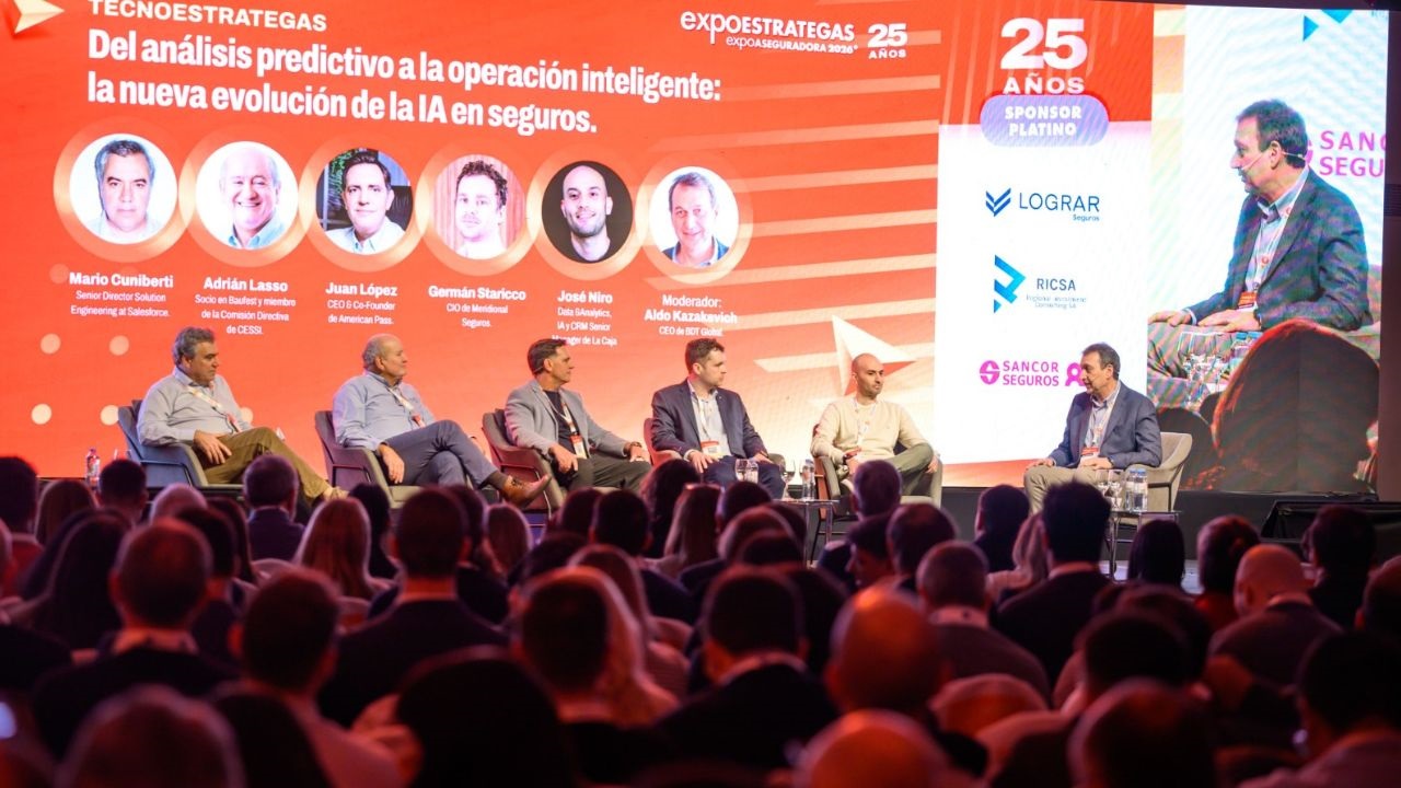 Referentes de aseguradoras, tecnología y canales analizaron en Tecnoestrategas 2026 el avance de la IA agéntica y su impacto en el negocio asegurador.