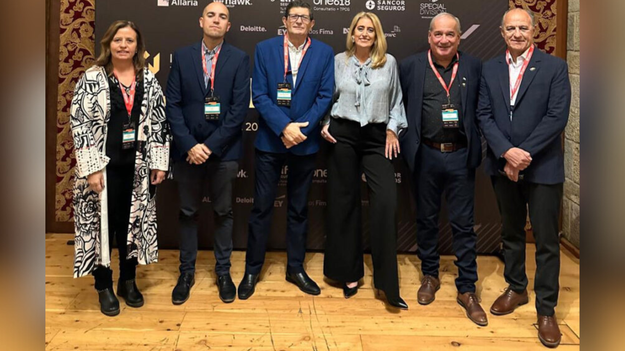 Los integrantes del Consejo Directivo participaron activamente del evento organizado por el Centro de Investigaciones para el Desarrollo del Seguro en el hotel Llao Llao.