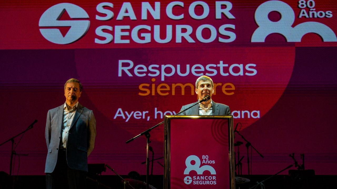 El evento al aire libre realizado en Sunchales, la ciudad que vio nacer a la compañía, convocó a un público de casi 7000 personas.